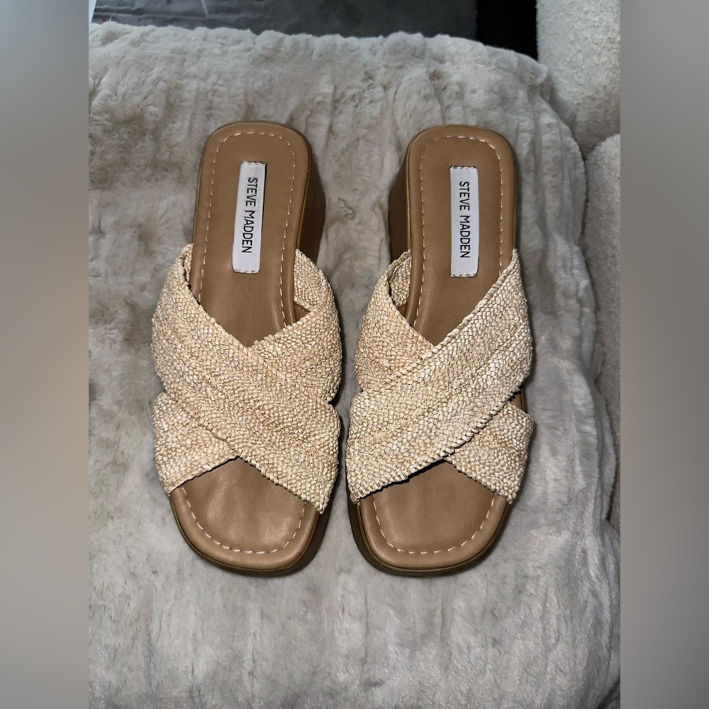 Steve Madden sandals